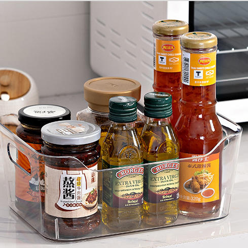 Transparent storage container for daily necessities