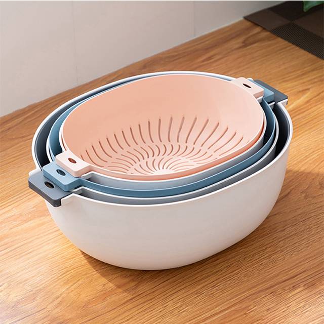 Sieve and Tray Plastic Kitchen Strainer Has Three Sizes
