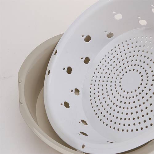 Two Sizes Plastic Drain Sieve with Tray Kitchen Strainers