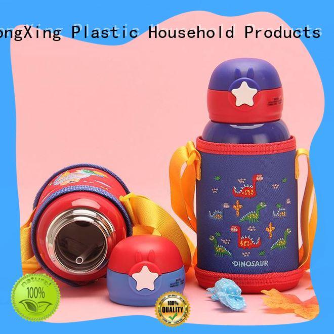 Cute plastic water bottles bottles with many colors to store fruits