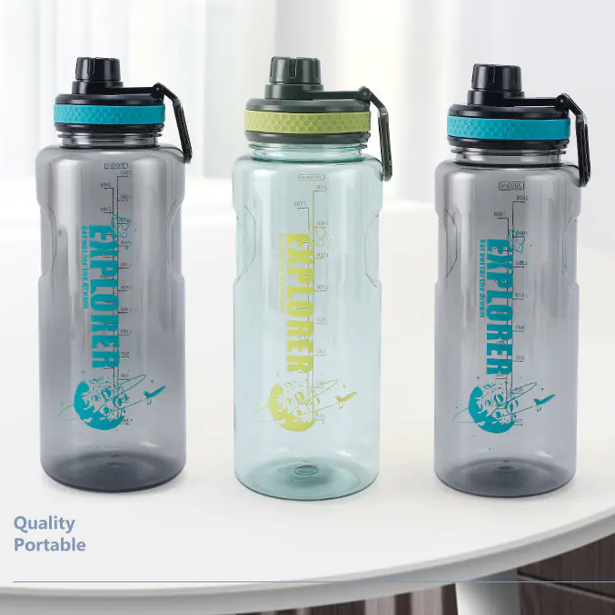 Stay Cool and Hydrated: The Must-Have Sports Bottle for Summer