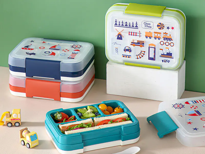 Cartoon four color rectangular lunch box (with fork spoon), 1500ml large capacity lunch box